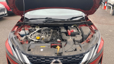 Nissan Qashqai 1.3 DiG-T MH 158 N-Connecta 5dr Xtronic Petrol Hatchback